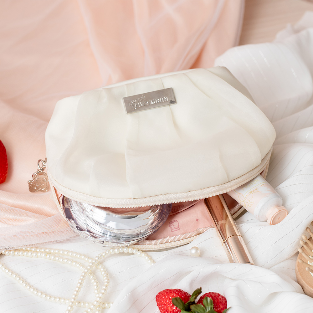 ポーチイメージ写真